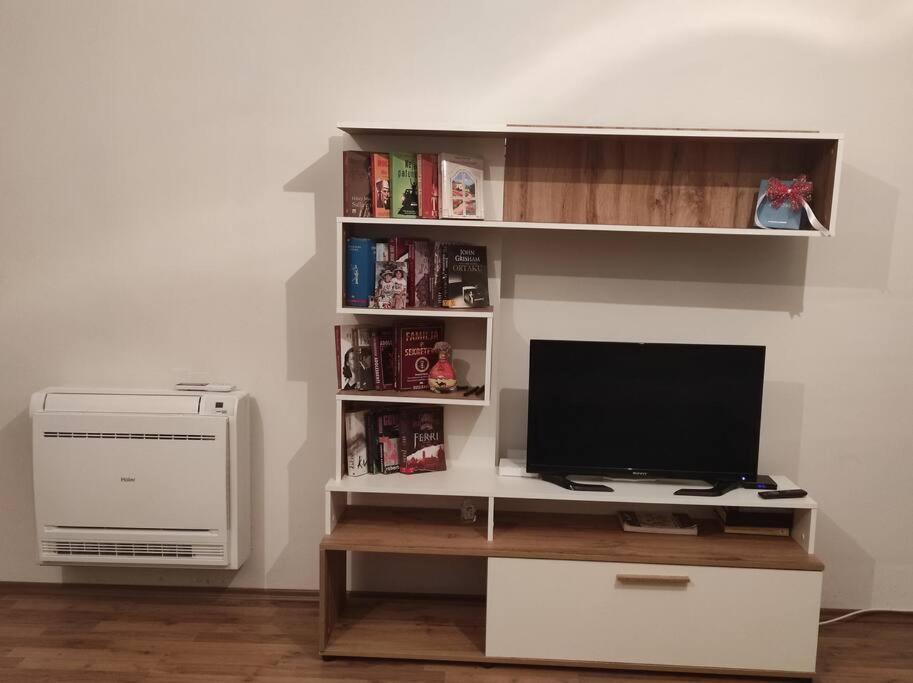 Modern Apartment In Tiranë Eksteriør bilde